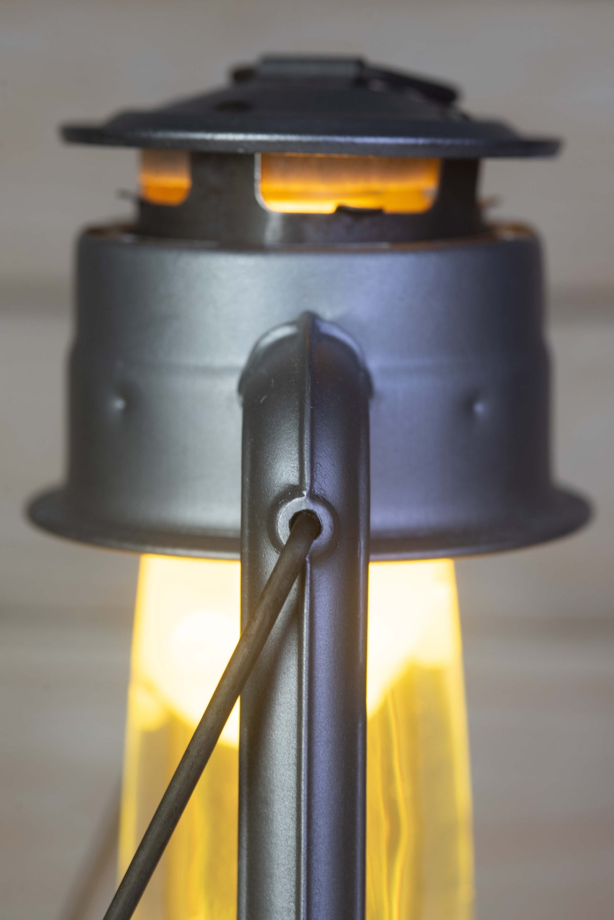 Vintage Kerosene Lantern Lava Lamp, Handmade Industrial Light E14 220V