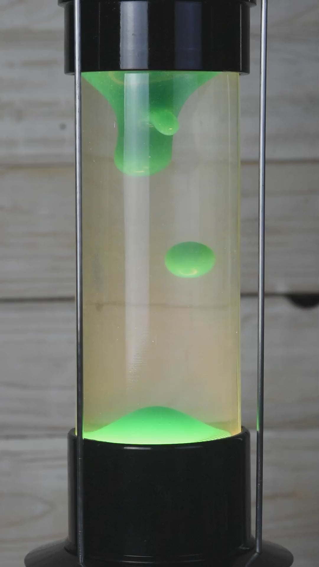 Rare Soviet Raduga Lava Lamp, USSR Space Age Green Wax 19" 110V/220V